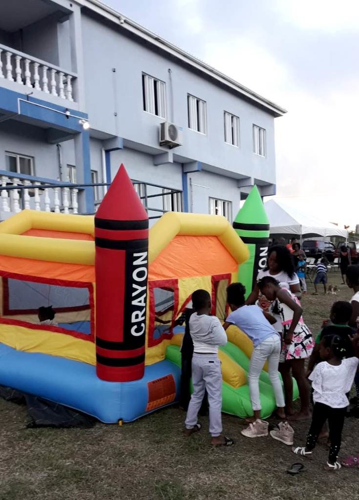 TABERNACLE AND STAPLETON POLICE SOCIALISE WITH AREA RESIDENTS