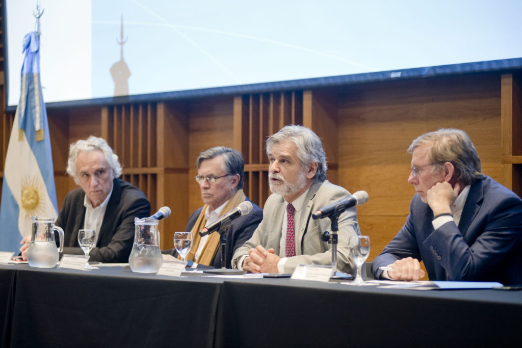 The Argentinian Ministry of Science and Technology and IICA are joining forces to strengthen bioeconomy and digital technology applications in.